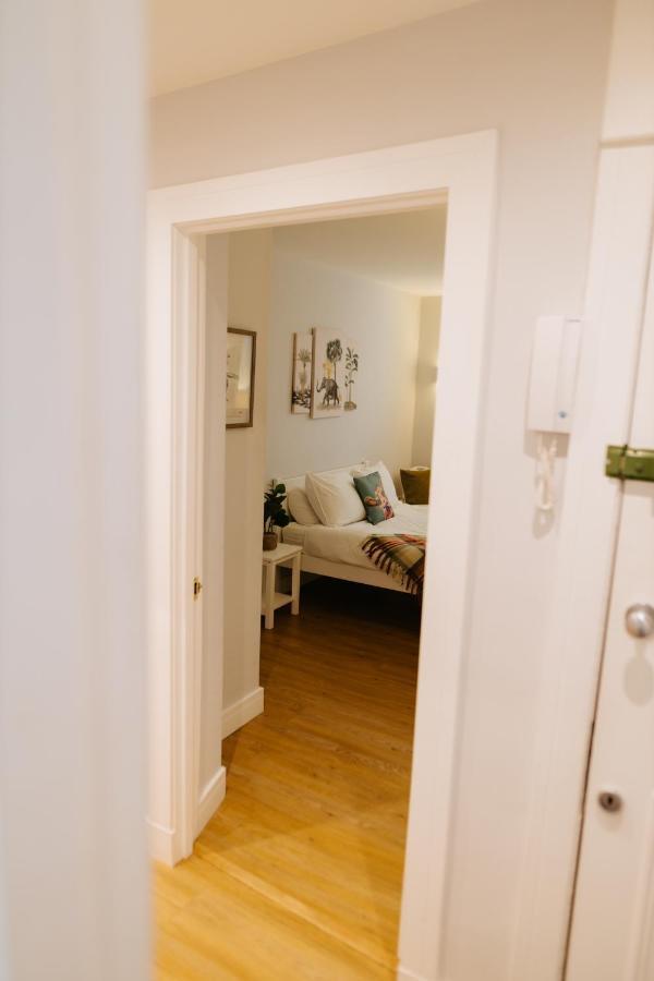Luxury Modern 3 Bedroom Apartment In City Centre Εδιμβούργο Εξωτερικό φωτογραφία
