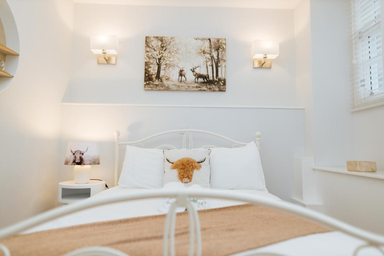 Luxury Modern 3 Bedroom Apartment In City Centre Εδιμβούργο Εξωτερικό φωτογραφία
